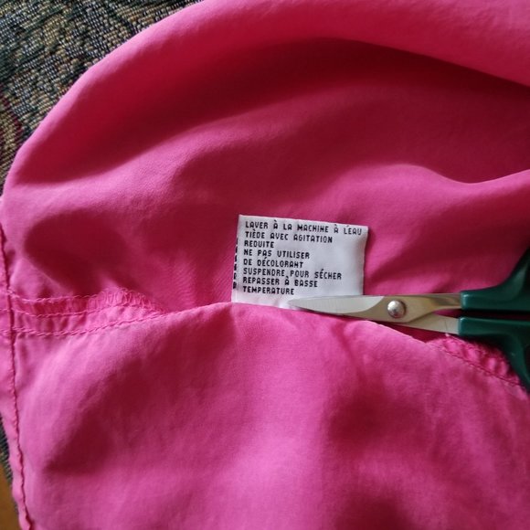 Silk, vintage 80s, open neck blouse, M, S, 10, front pleats, rose pink, The Bay - Picture 7 of 7